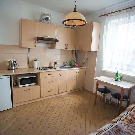 Like Home On Zaliznychna Івано-Франківськ Екстер'єр фото