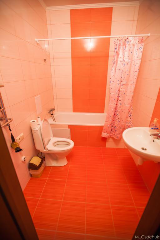 Like Home On Zaliznychna Івано-Франківськ Екстер'єр фото