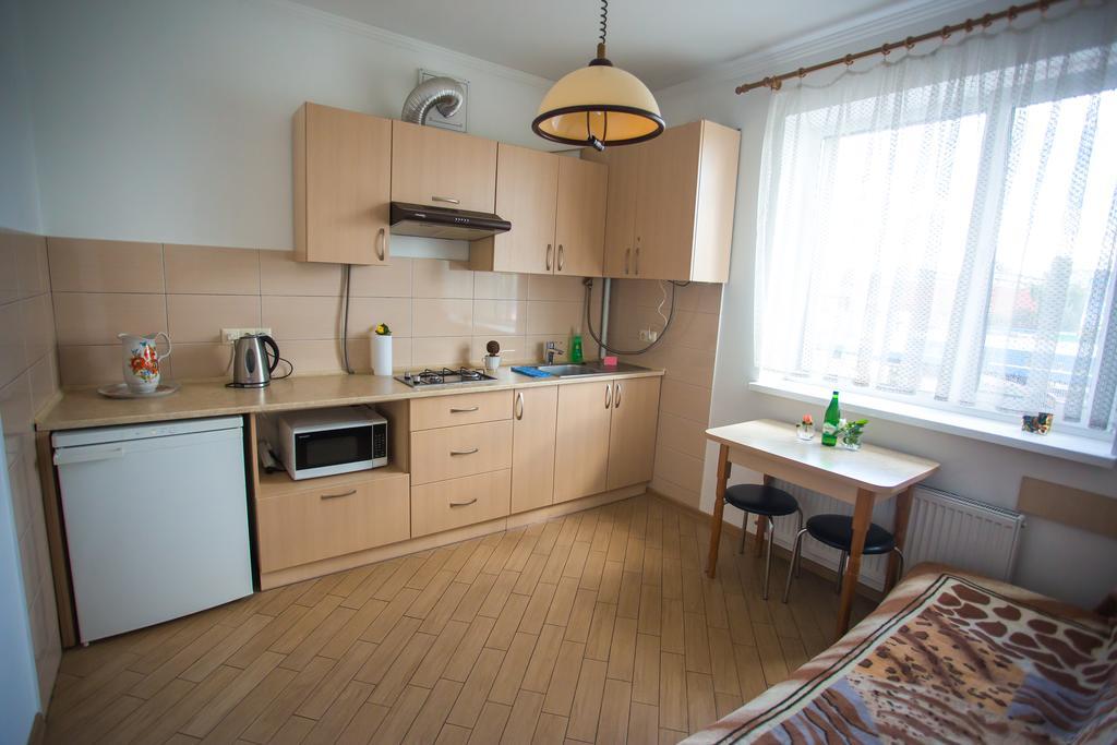 Like Home On Zaliznychna Івано-Франківськ Екстер'єр фото